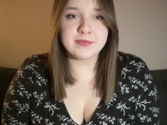 Broadcast Screenshots SANDYSWEET