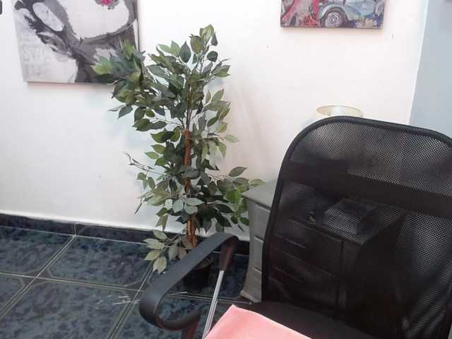 Broadcast Screenshots sarathomson1