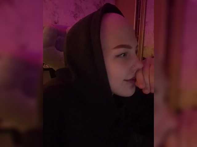 Broadcast Screenshots Sasha-2207