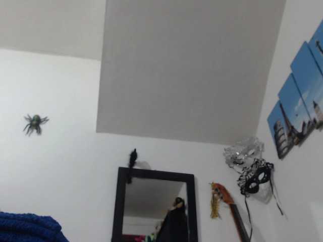 Broadcast Screenshots seleneh