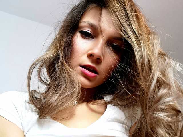 Foto af profilen SellenaGirl