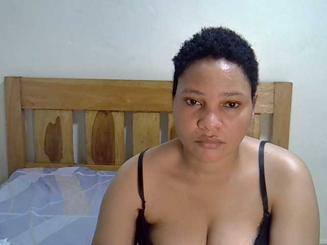 Broadcast Screenshots Sexxiequeen