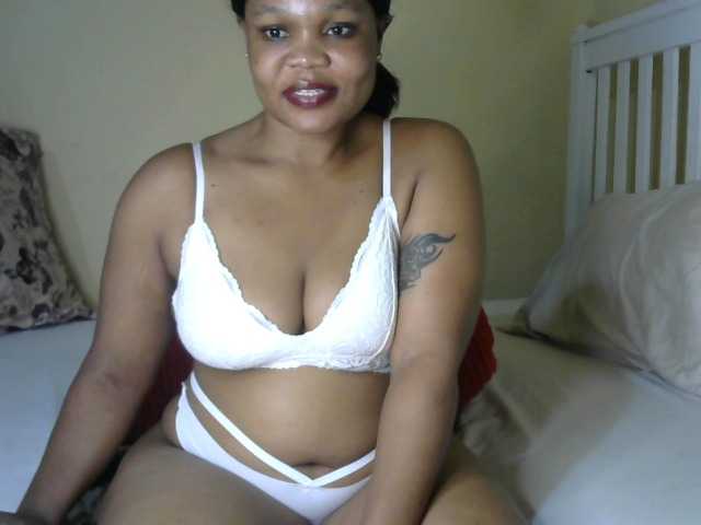 Broadcast Screenshots sexyluciana