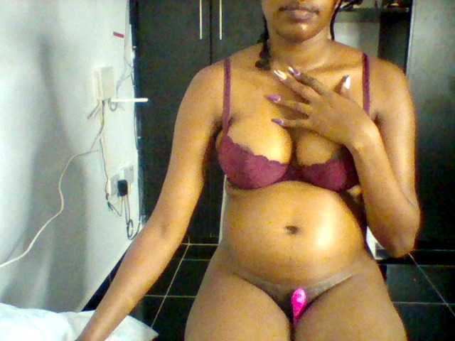 Broadcast Screenshots Sexyred-4