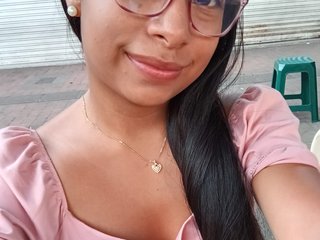 Erotisk videochat Shaira-mml