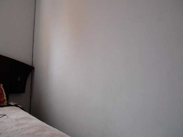 Broadcast Screenshots Sharlot7