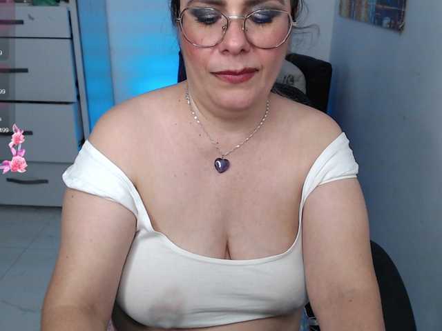 Broadcast Screenshots Diva-milf