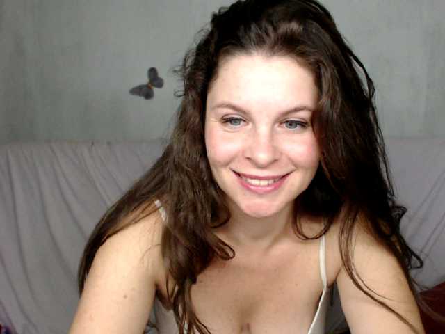 Broadcast Screenshots SindyBabyDoll