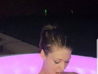 Erotisk videochat Elektablue