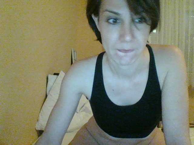 Broadcast Screenshots Ginela