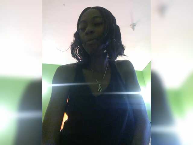 Broadcast Screenshots smallbootyqueen