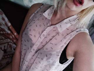 Erotisk videochat Sn-Yi