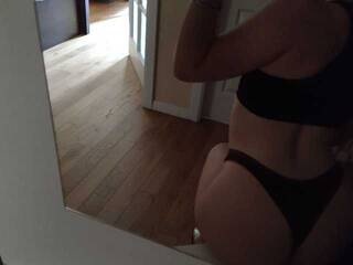 Erotisk videochat LovvyKwin