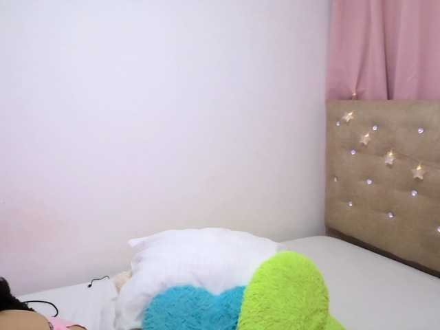 Broadcast Screenshots sofia8428