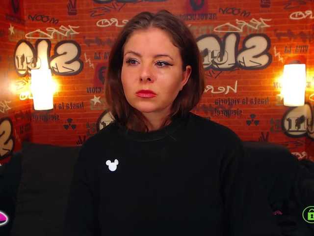 Broadcast Screenshots SofiaSunny