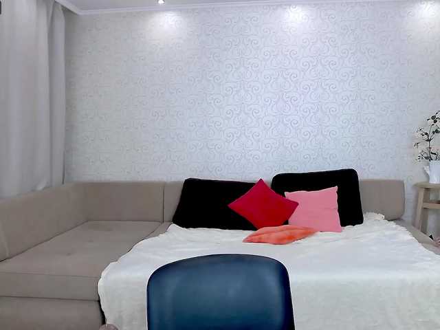 Broadcast Screenshots SonyaBekker