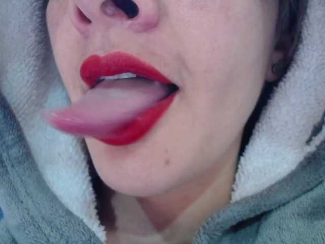 Broadcast Screenshots spellmananto