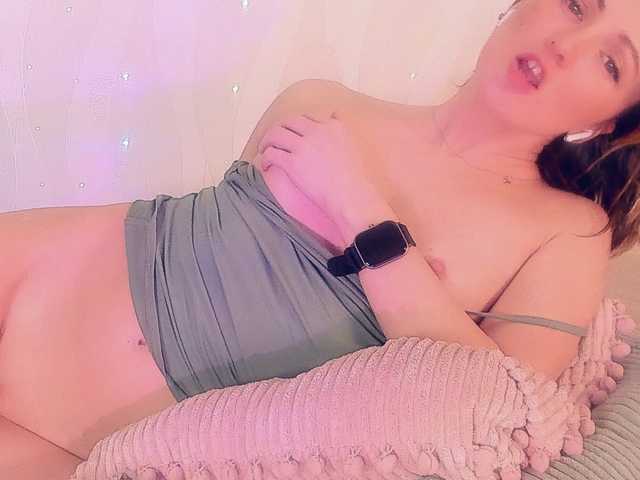 Fotos disparate_by_Nika Hello mur^^ Lovense from 2 toks) control of my toy 7 minutes 700 tok, before private 169 tok in public chat, toy control in full private for free after 10 min) insta: ursa*******_n