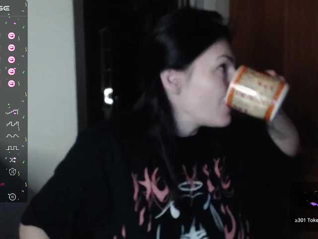 Broadcast Screenshots StacyDavise