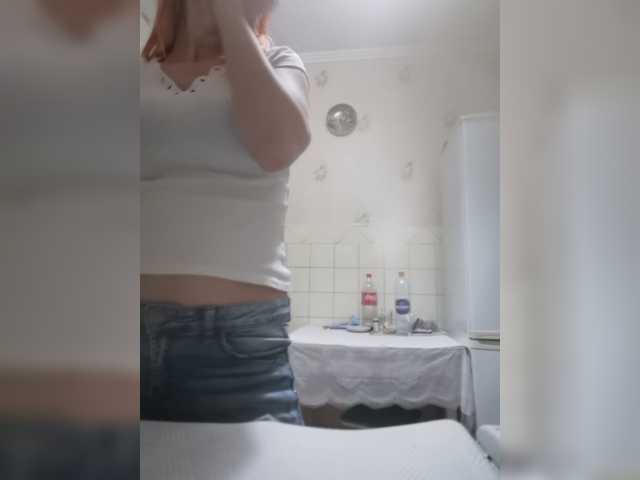 Broadcast Screenshots Stefania7