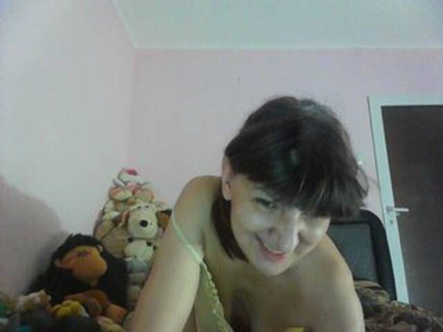 Broadcast Screenshots strawberychus