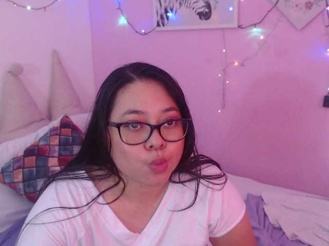 Broadcast Screenshots Strongglizzy