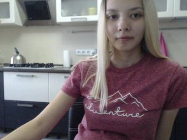 Broadcast Screenshots supermom3