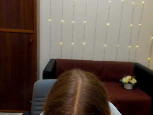 Broadcast Screenshots Suzydollj229