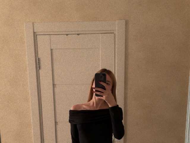 Foto af profilen Alice__Foxx