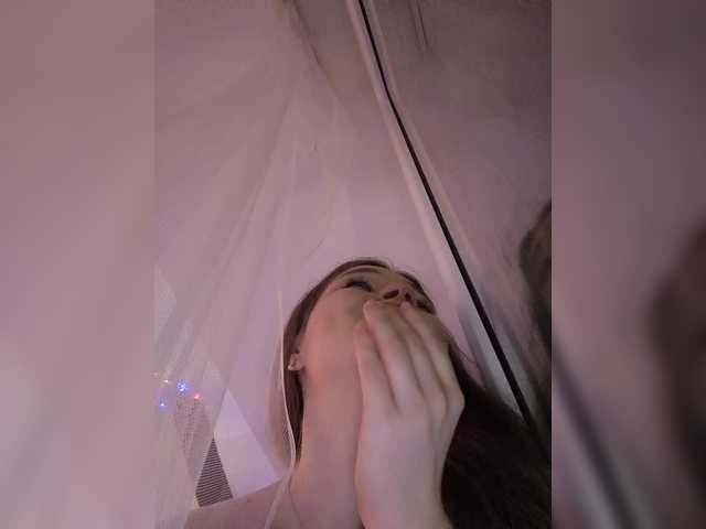 Broadcast Screenshots _Lisichka