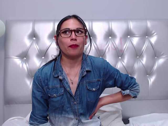 Broadcast Screenshots sweetnicole-