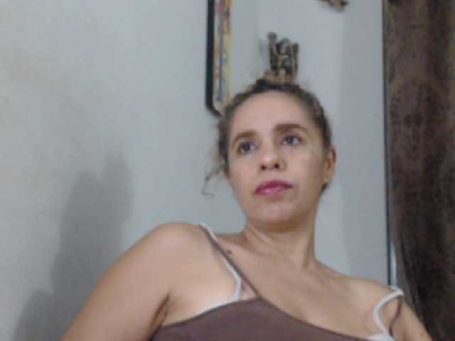 Broadcast Screenshots sweetperlahot
