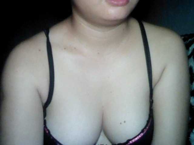 Fotos sweetsexylipz hey guys welcome to my room ♥I'm ready to have fun,
