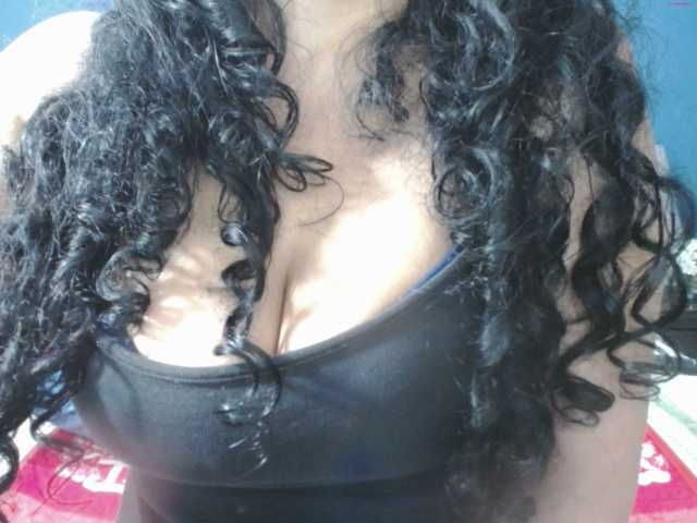 Broadcast Screenshots sweetvaleria