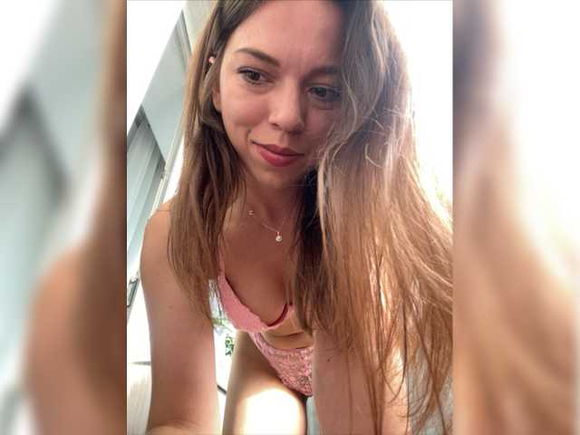 Broadcast Screenshots Vicktorious