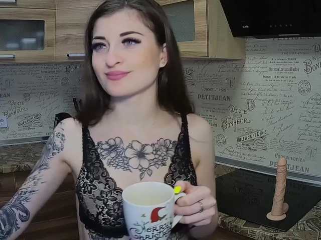 Broadcast Screenshots SweetyPie8k