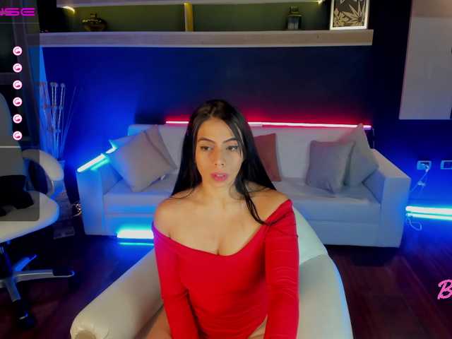 Broadcast Screenshots TaraFisherX