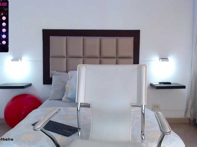 Broadcast Screenshots ThaliaLarsson