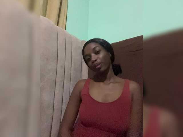 Broadcast Screenshots Theteasequeen