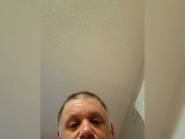 Broadcast Screenshots Throatslut21
