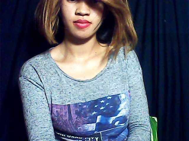 Broadcast Screenshots TIFFANIW