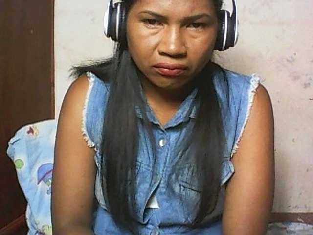 Broadcast Screenshots TinahForyh