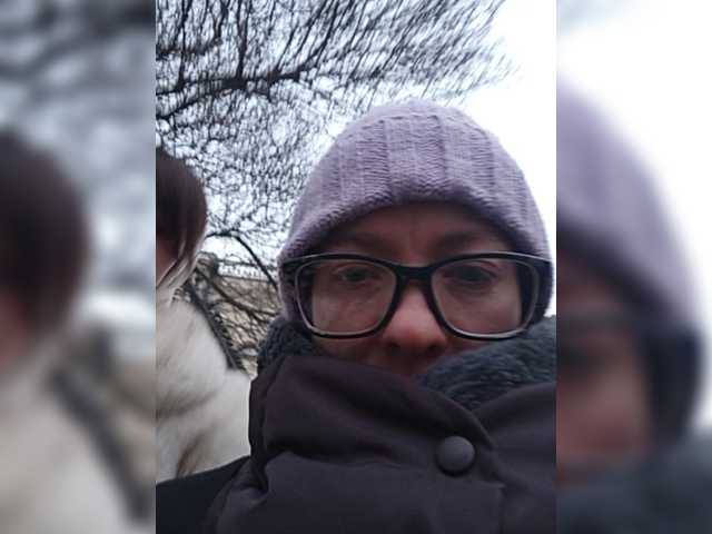 Broadcast Screenshots TreshGirls