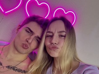 Erotisk videochat TwinTurboCouple