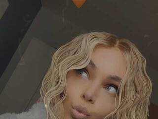 Erotisk videochat TyraKadney