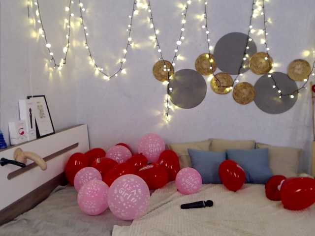 Broadcast Screenshots UniRubi