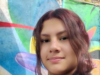 Erotisk videochat Valentina-Skye