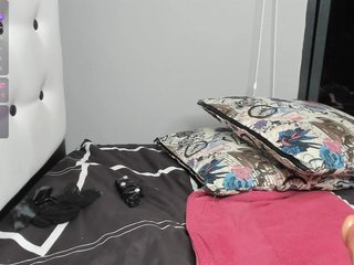 Erotisk videochat Valeria-Hurtado