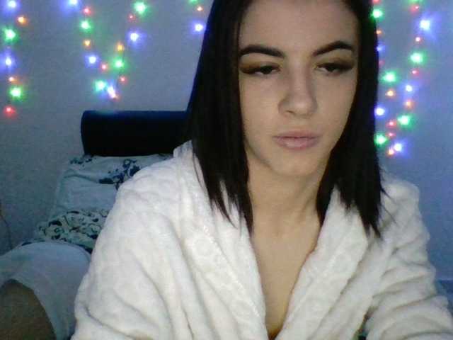 Broadcast Screenshots Versace1009