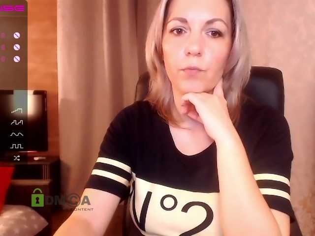 Broadcast Screenshots VickiSecret